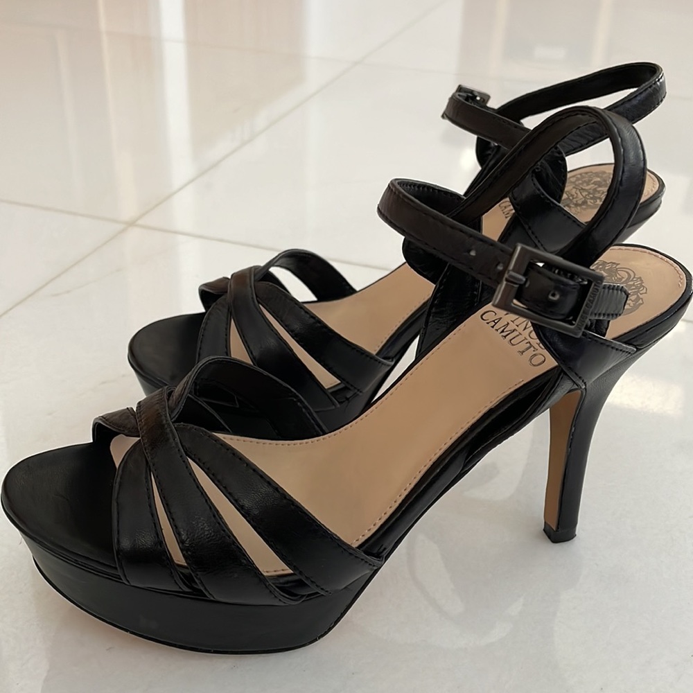 Vince Camuto Peppa Platform Heels Black Suze 6 NWOT!!